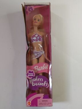 Mattel 2001 Palm Beach Barbie + Free Gift 🎁